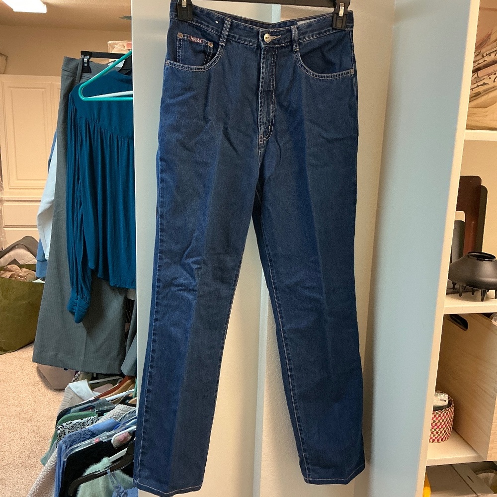 Like new Mecca Women’s Blue Straight Leg Blue Jeans size 180/77A